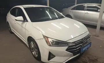 Hyundai Elantra 2019 года за 6 500 000 тг. в Алматы фото 3