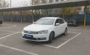 Volkswagen Passat 2014 года за 6 500 000 тг. в Алматы фото 1