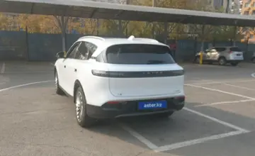 Voyah Free 2022 года за 16 000 000 тг. в Алматы фото 4