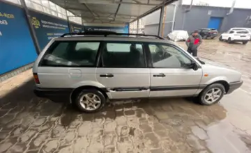 Volkswagen Passat 1992 года за 1 000 000 тг. в Караганда фото 4