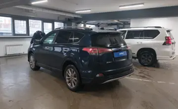 Toyota RAV4 2017 года за 14 000 000 тг. в Астана фото 4