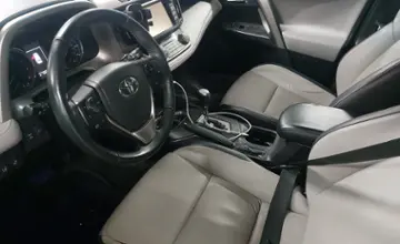 Toyota RAV4 2017 года за 14 000 000 тг. в Астана фото 5