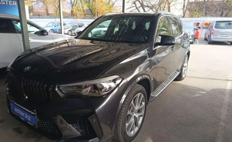 BMW X5 2023 года за 39 000 000 тг. в Алматы