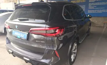 BMW X5 2023 года за 39 000 000 тг. в Алматы