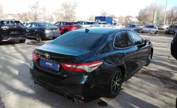 Toyota Camry 2019 года за 12 200 000 тг. в Актобе