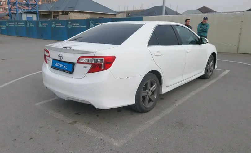 Toyota Camry 2013 года за 9 000 000 тг. в Шымкент фото 3