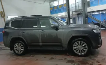 Toyota Land Cruiser 2022 года за 50 000 000 тг. в Астана фото 4
