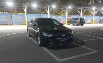 Toyota Camry 2014 года за 9 000 000 тг. в Алматы фото 2