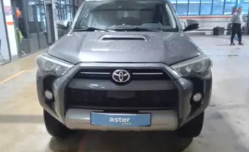 Toyota 4Runner 2020 года за 23 000 000 тг. в Караганда фото 2