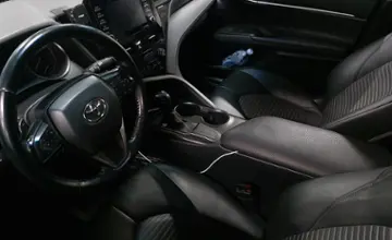 Toyota Camry 2021 года за 10 500 000 тг. в Астана фото 5