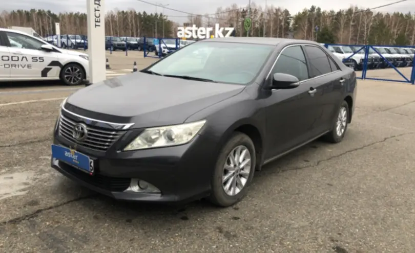 Toyota Camry 2014 года за 9 200 000 тг. в Усть-Каменогорск