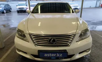 Lexus LS 2011 года за 9 000 000 тг. в Алматы фото 2