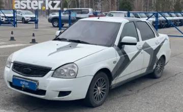 LADA (ВАЗ) Priora 2015 года за 2 500 000 тг. в Усть-Каменогорск фото 1