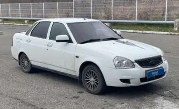 LADA (ВАЗ) Priora 2015 года за 2 500 000 тг. в Усть-Каменогорск фото 3