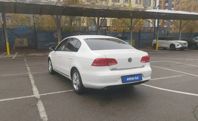 Volkswagen Passat 2013 года за 5 500 000 тг. в Алматы фото 4