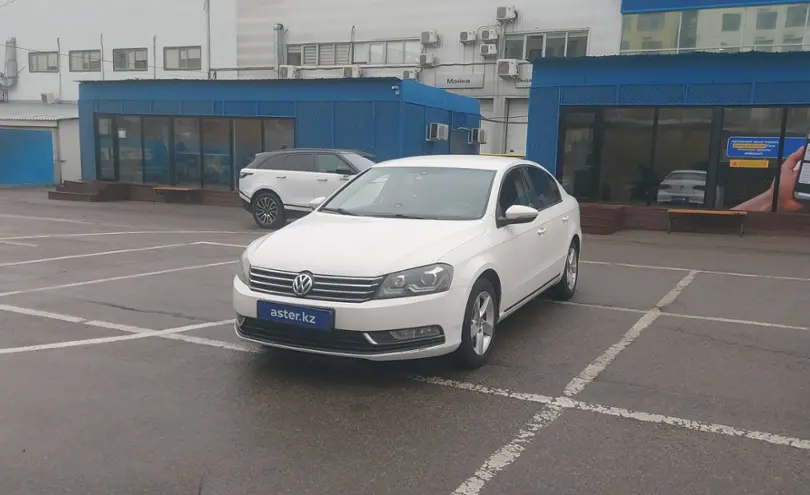 Volkswagen Passat 2013 года за 5 500 000 тг. в Алматы