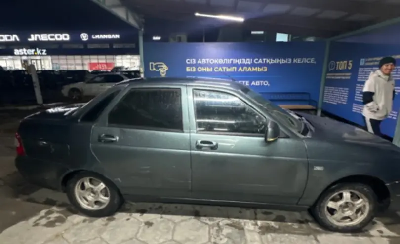 LADA (ВАЗ) Priora 2010 года за 1 000 000 тг. в Талдыкорган фото 4