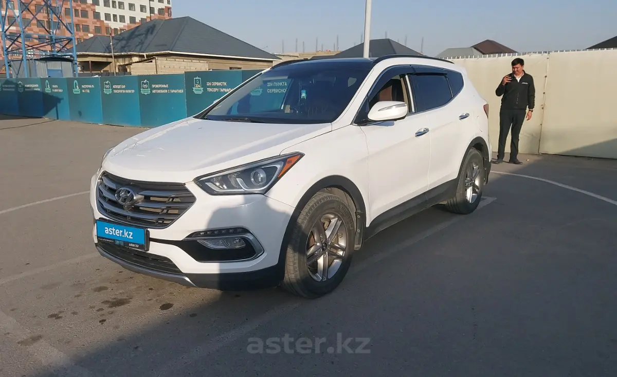 Hyundai Santa Fe 2017 года за 12 000 000 тг. в Шымкент