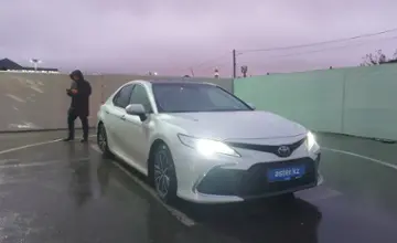 Toyota Camry 2022 года за 19 000 000 тг. в Шымкент фото 2