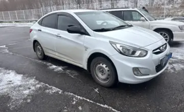 Hyundai Accent 2013 года за 3 700 000 тг. в Усть-Каменогорск фото 3