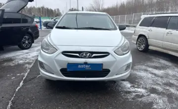 Hyundai Accent 2013 года за 3 700 000 тг. в Усть-Каменогорск фото 2