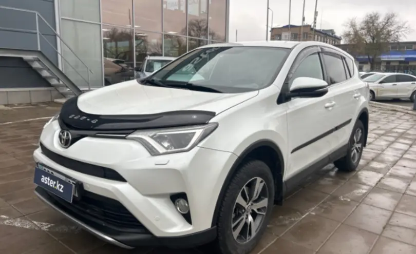 Toyota RAV4 2018 года за 11 000 000 тг. в Уральск