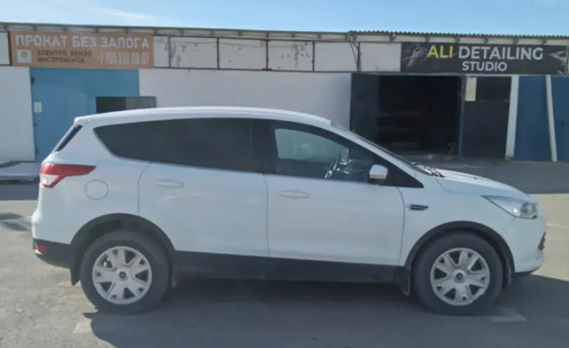 Ford Kuga 2015 года за 6 200 000 тг. в Актау фото 4