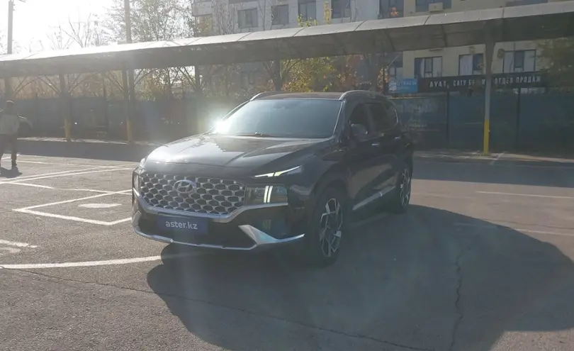 Hyundai Santa Fe 2021 года за 16 000 000 тг. в Алматы