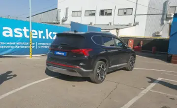 Hyundai Santa Fe 2021 года за 16 000 000 тг. в Алматы фото 3