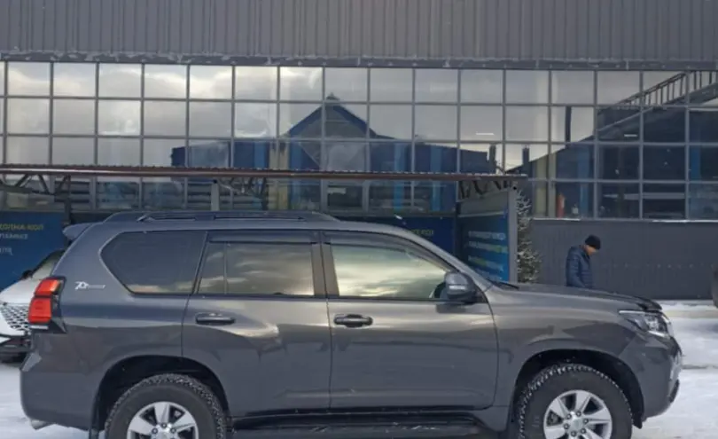 Toyota Land Cruiser Prado 2021 года за 26 000 000 тг. в Караганда фото 4