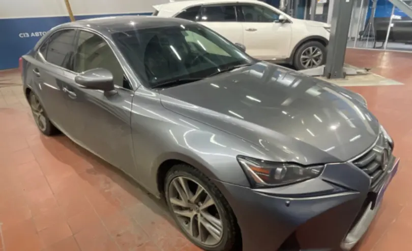 Lexus IS 2019 года за 12 000 000 тг. в Астана фото 3