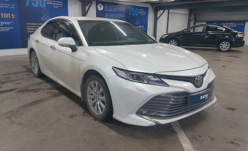 Toyota Camry 2020 года за 14 500 000 тг. в Астана фото 2