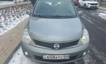Nissan Tiida 2012 года за 4 000 000 тг. в Астана фото 2