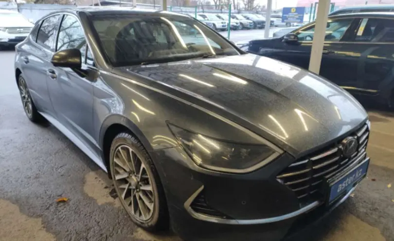 Hyundai Sonata 2020 года за 12 800 000 тг. в Алматы фото 3