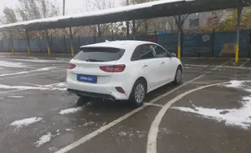 Kia Ceed 2022 года за 9 500 000 тг. в Алматы фото 3