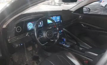 Hyundai Elantra 2021 года за 10 000 000 тг. в Алматы фото 5