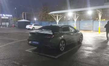 Hyundai Elantra 2021 года за 10 000 000 тг. в Алматы фото 3