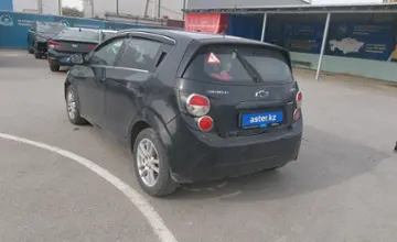 Chevrolet Aveo 2014 года за 4 500 000 тг. в Шымкент фото 4