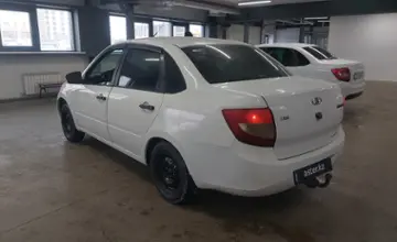 LADA (ВАЗ) Granta 2018 года за 4 000 000 тг. в Астана фото 4