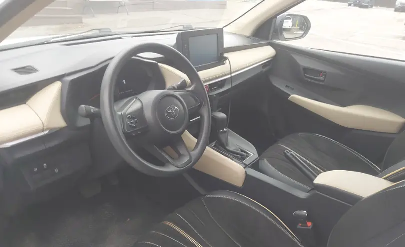 Toyota Yaris 2022 года за 9 500 000 тг. в Алматы фото 5