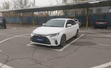 Toyota Yaris 2022 года за 9 500 000 тг. в Алматы фото 1
