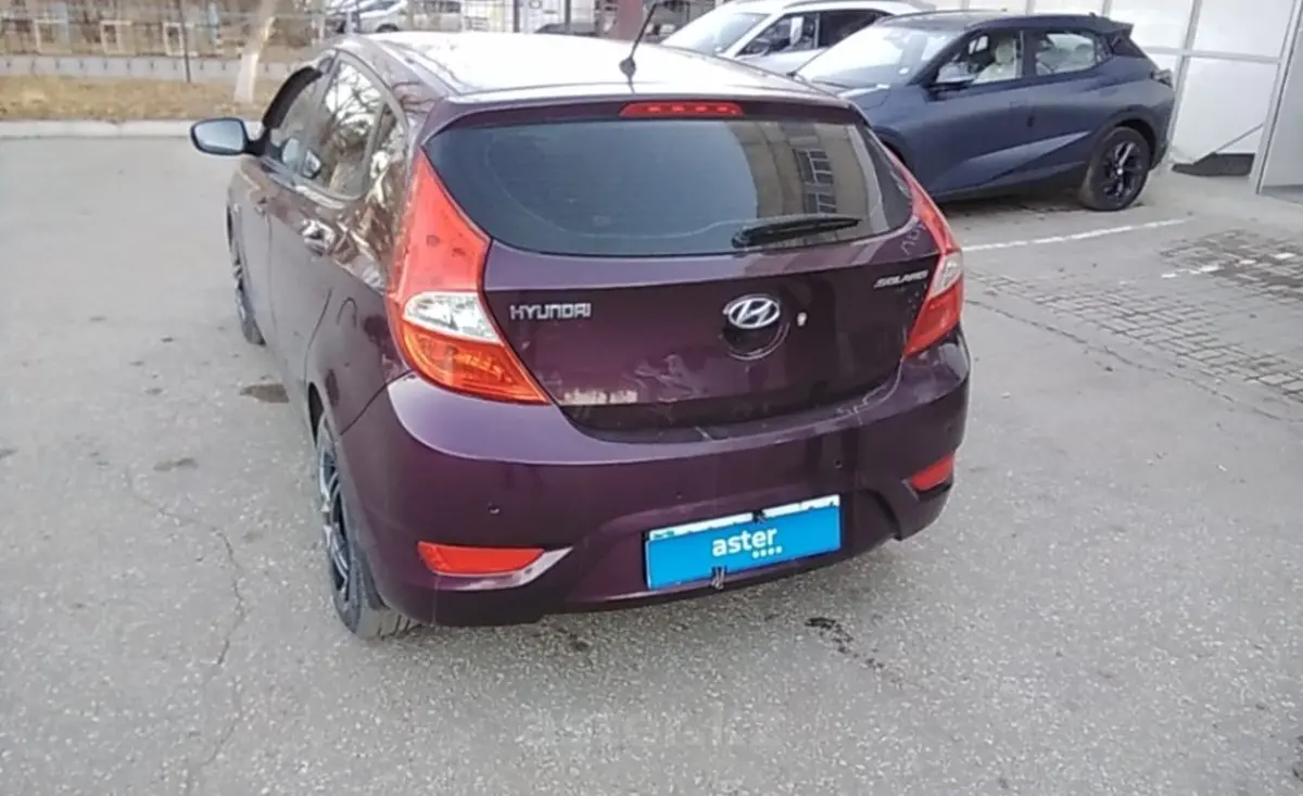 Hyundai Solaris 2013