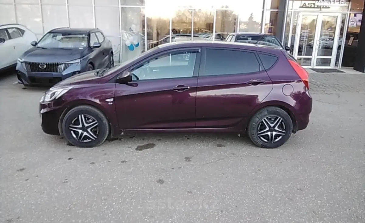 Hyundai Solaris 2013