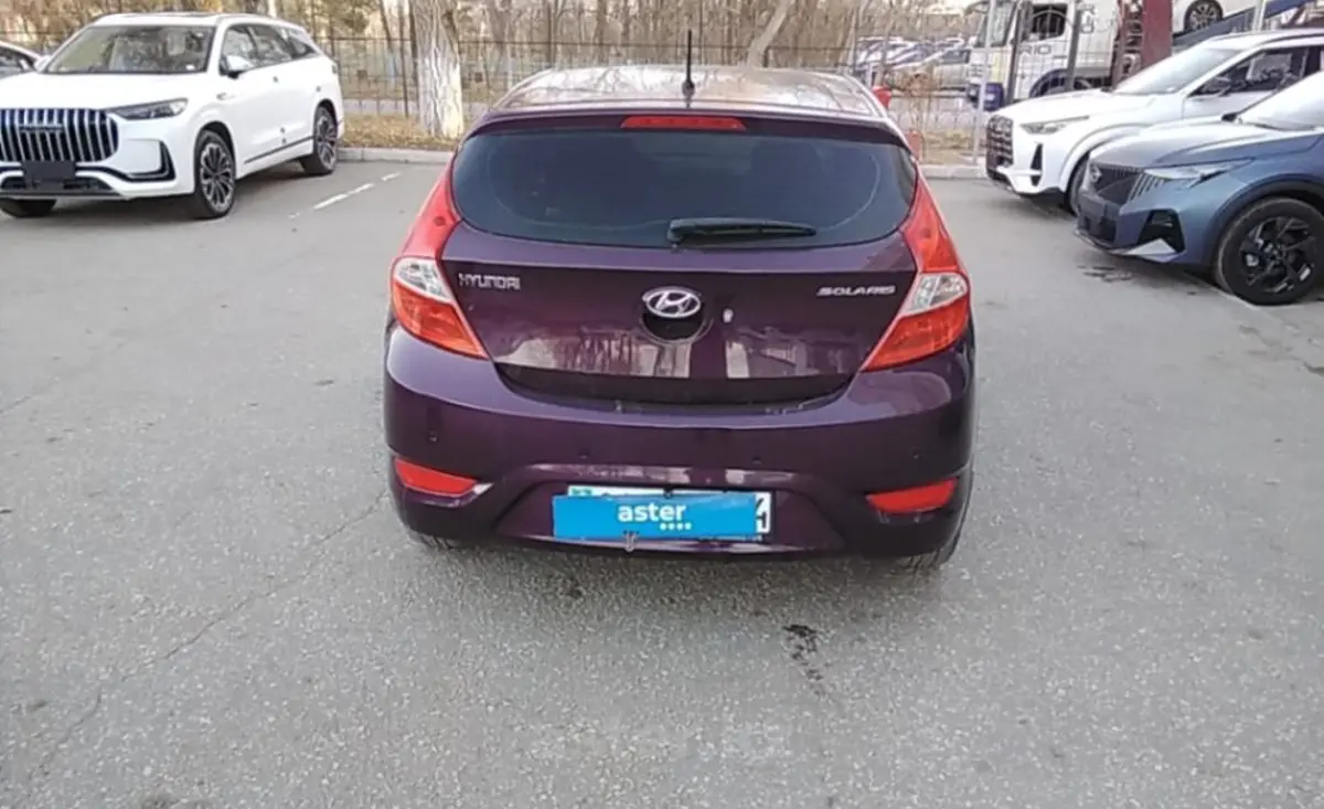 Hyundai Solaris 2013