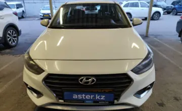 Hyundai Accent 2018 года за 2 500 000 тг. в Алматы фото 2