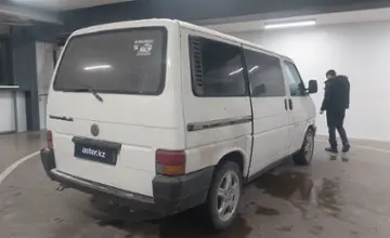 Volkswagen Caravelle 1995 года за 3 000 000 тг. в Астана фото 3