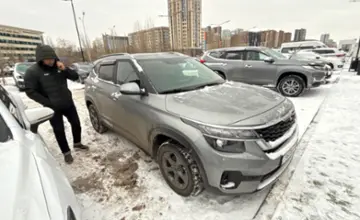 Kia Seltos 2022 года за 9 500 000 тг. в Астана фото 3