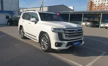 Toyota Land Cruiser 2023 года за 55 000 000 тг. в Шымкент фото 2