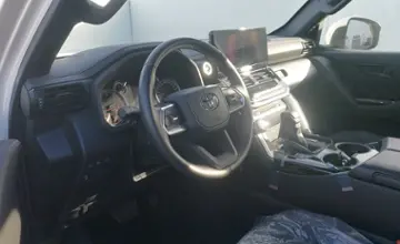 Toyota Land Cruiser 2023 года за 55 000 000 тг. в Шымкент фото 5