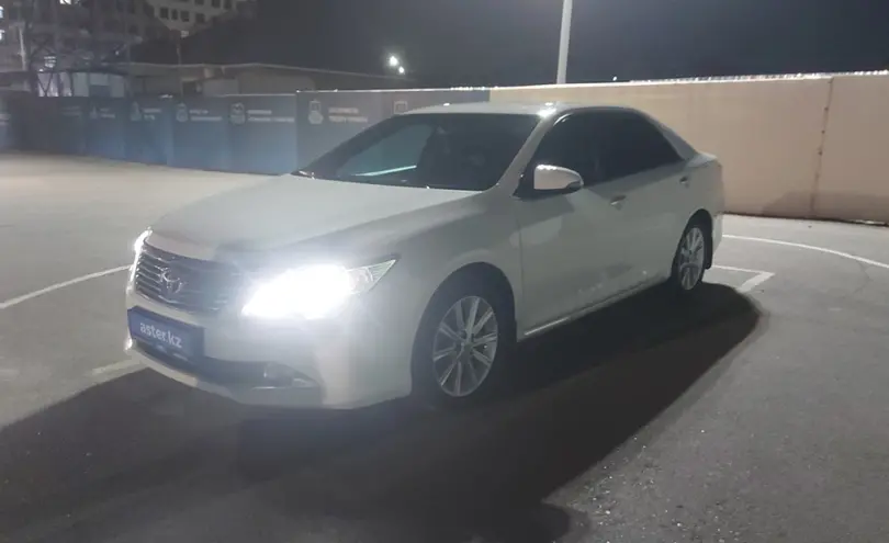 Toyota Camry 2012 года за 9 800 000 тг. в Шымкент